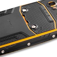 myPhone Hammer AXE M LTE - widok z tyu (pomaraczowy)